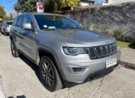 Jeep Grand Cherokee 4×4 laredo 2020