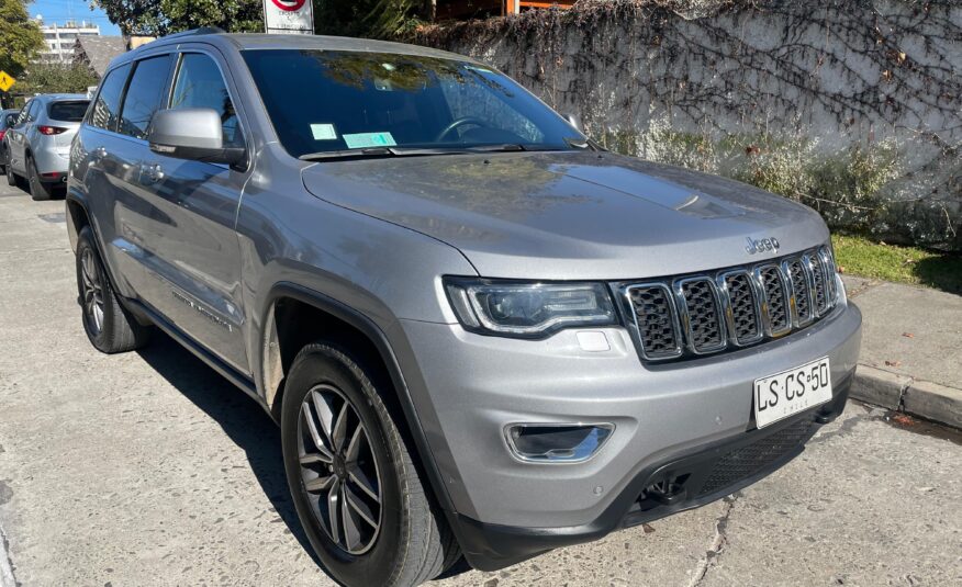 Jeep Grand Cherokee 4×4 laredo 2020