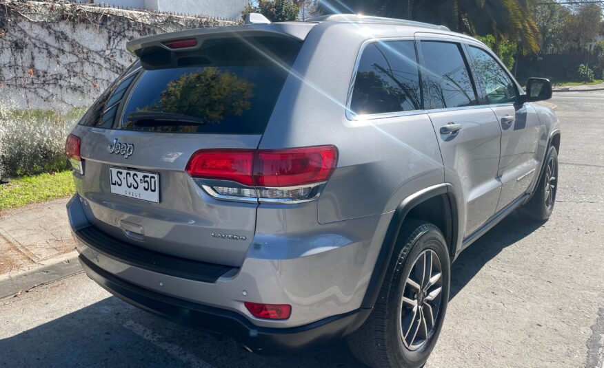 Jeep Grand Cherokee 4×4 laredo 2020