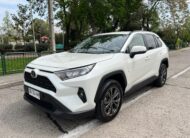 Toyota Rav4 LE AT 2022