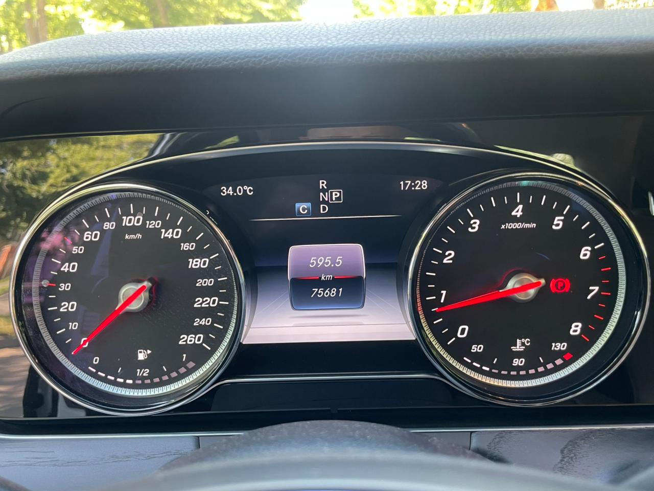 Mercedes Benz E200 2.0 2019
