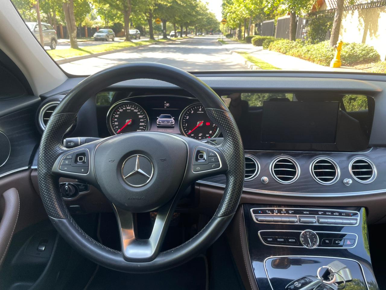 Mercedes Benz E200 2.0 2019
