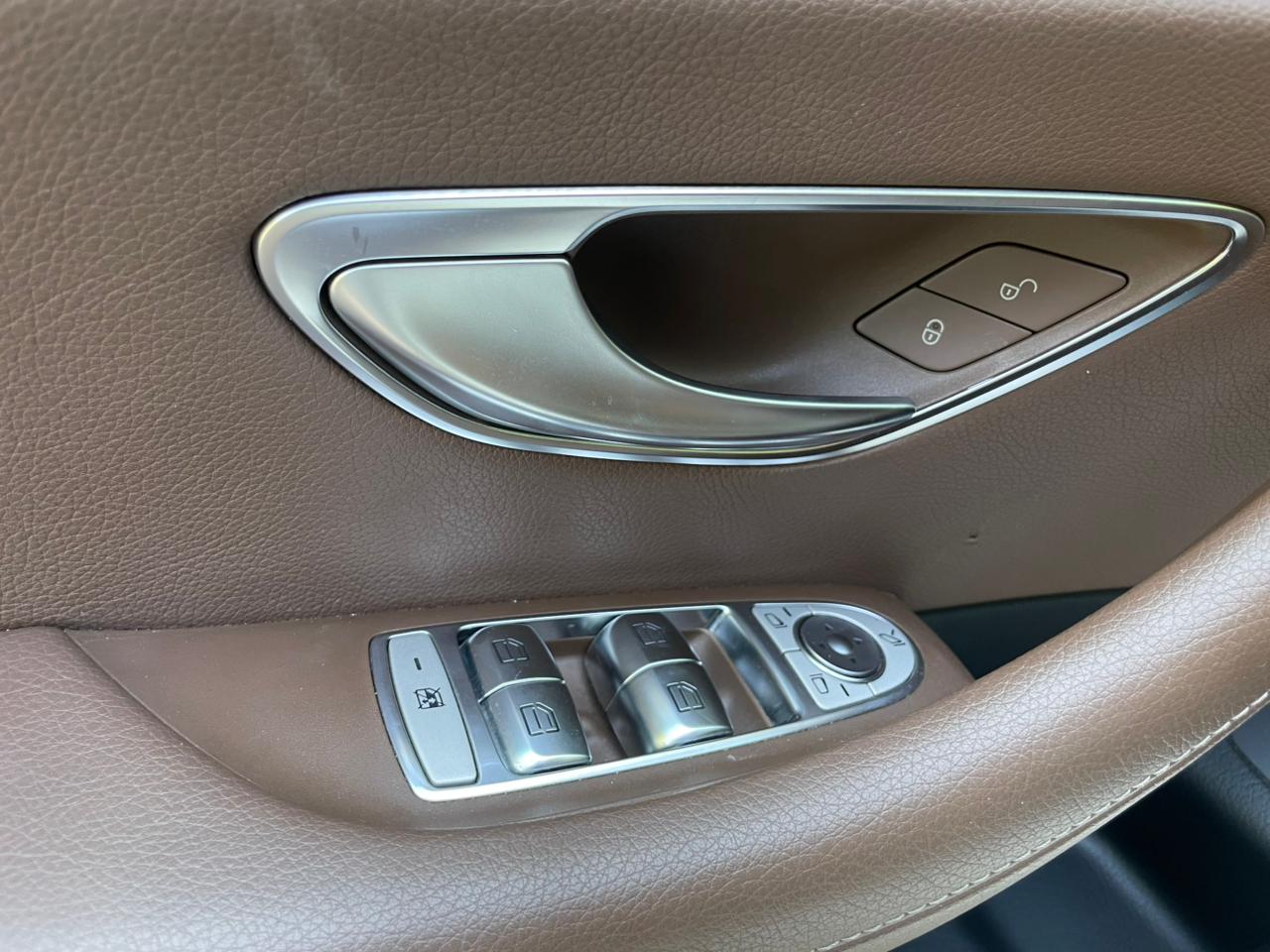 Mercedes Benz E200 2.0 2019